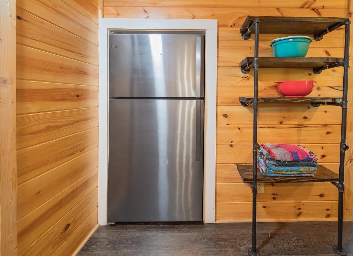 שאטאנוגה Eden Cabin Forested Tiny Home On Lookout Mtn מראה חיצוני תמונה
